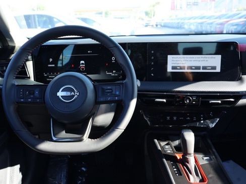 New 2025 Nissan Kicks SR image 22