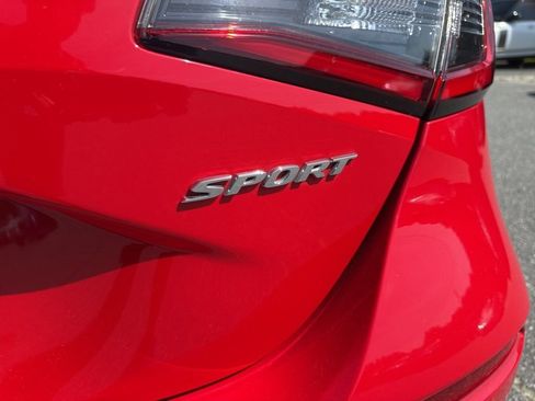 Used 2022 Honda Civic Sport image 26