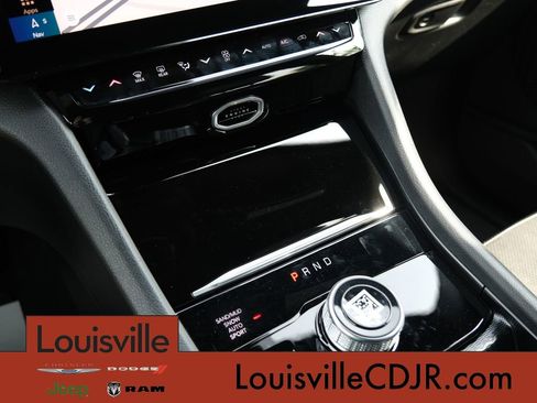 New 2026 Jeep Grand Cherokee L 4WD image 23