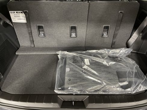 New 2026 Subaru Ascent Premium image 13