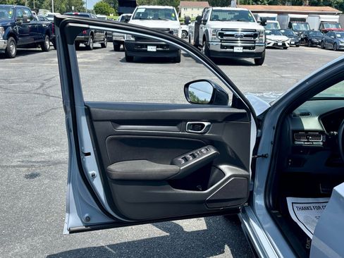 Used 2024 Honda Civic Sport image 13