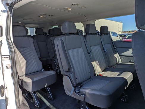 Used 2022 Ford Transit 350 XLT image 27