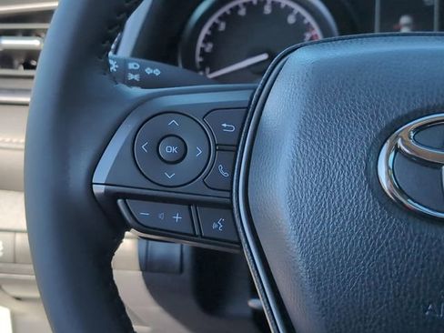 Used 2024 Toyota Camry SE image 25