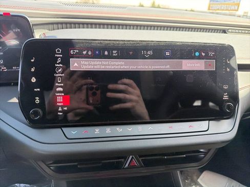 New 2026 Dodge Charger R/T AWD/4WD image 15