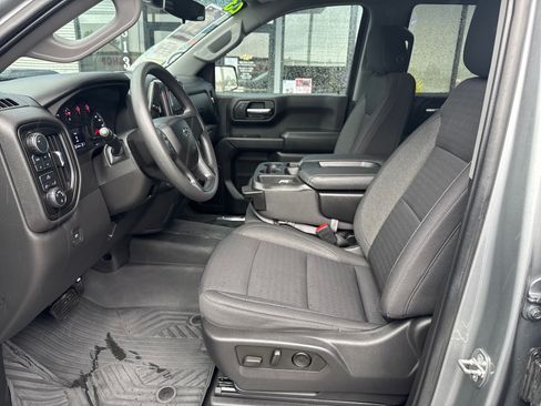Used 2023 Chevrolet Silverado 1500 Custom Trail Boss AWD/4WD image 10