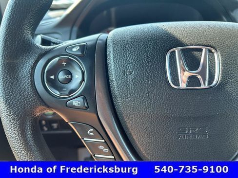 Used 2021 Honda Ridgeline Sport image 17