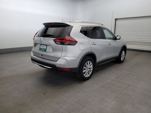 Used 2018 Nissan Rogue SV AWD/4WD image 9