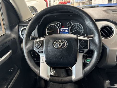Used 2016 Toyota Tundra SR5 w/ SR5 Upgrade Package image 14