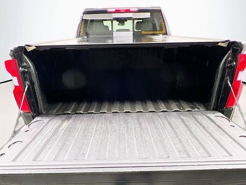 Certified 2025 Chevrolet Silverado 1500 High Country w/ Midnight Edition image 27