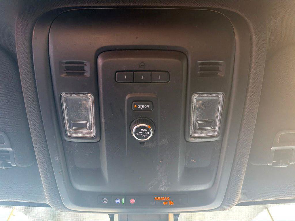 Used 2021 GMC Yukon SLT AWD/4WD image 48