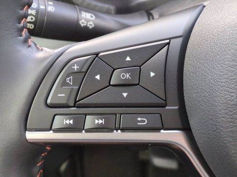 Used 2022 Nissan Sentra SR w/ Electronics Package image 22