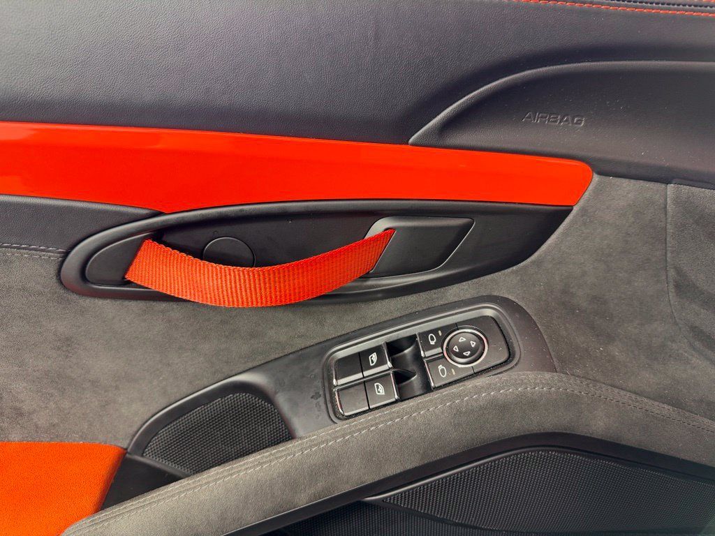 Used 2016 Porsche 911 GT3 RS RWD image 18