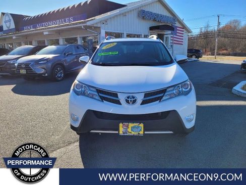 Used 2015 Toyota RAV4 XLE image 2