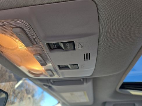 Used 2014 Toyota RAV4 XLE image 30