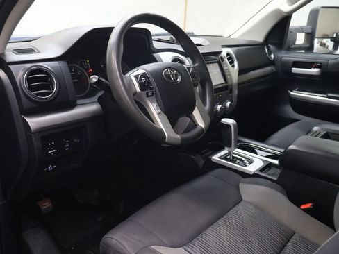 Used 2014 Toyota Tundra SR5 w/ TRD Off Road Package AWD/4WD image 17