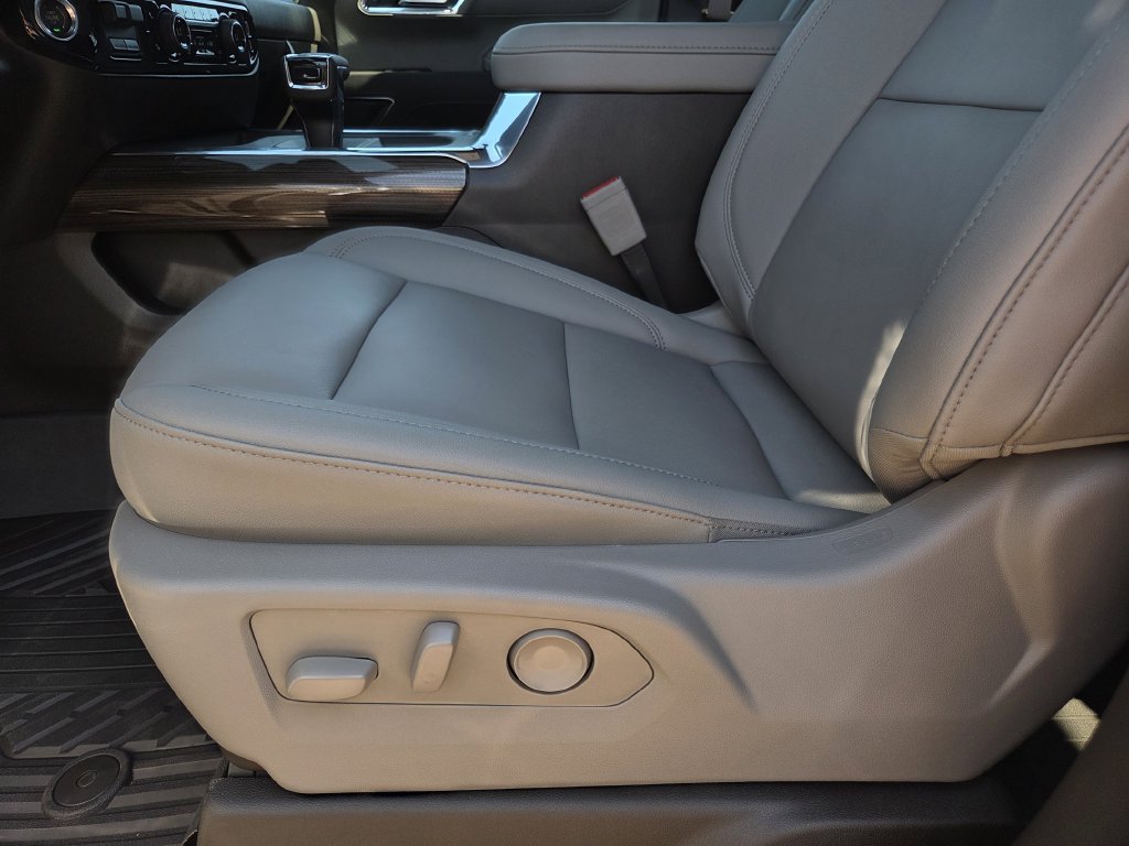 New 2026 Chevrolet Silverado 1500 RST w/ Z71 Off-Road Package AWD/4WD image 18