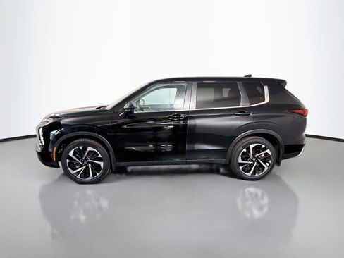 Used 2024 Mitsubishi Outlander SE FWD image 6
