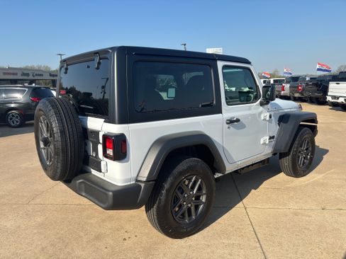 New 2026 Jeep Wrangler Sport AWD/4WD image 4