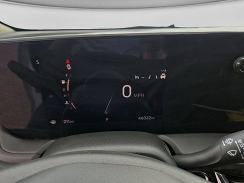 Used 2024 Buick Encore GX Sport Touring AWD/4WD image 12