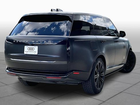 Used 2023 Land Rover Range Rover SE AWD/4WD image 12