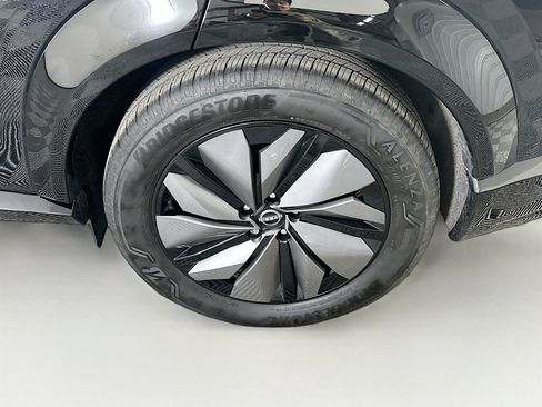 Used 2024 Nissan Ariya FWD image 11