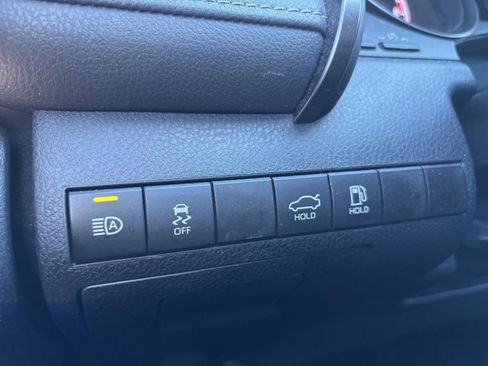 Used 2024 Toyota Camry SE image 26