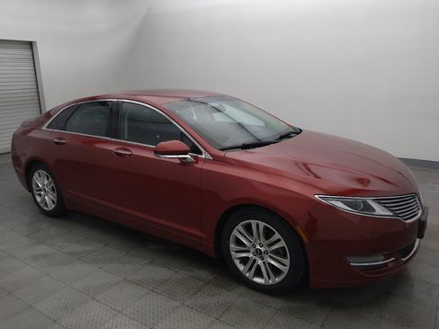 Used 2016 Lincoln MKZ FWD image 11