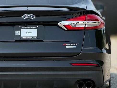 Used 2019 Ford Fusion Sport AWD/4WD image 14