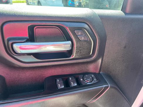 Used 2022 Chevrolet Silverado 2500 W/T w/ WT Convenience Package image 12