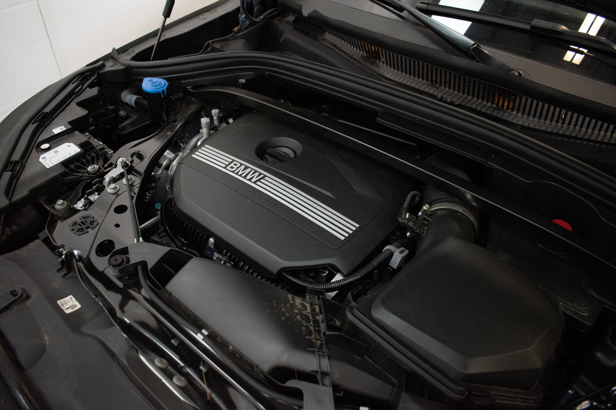Used 2026 BMW X2 xDrive28i AWD/4WD image 10