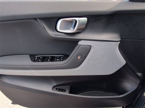 Used 2024 Polestar Polestar 2 image 27