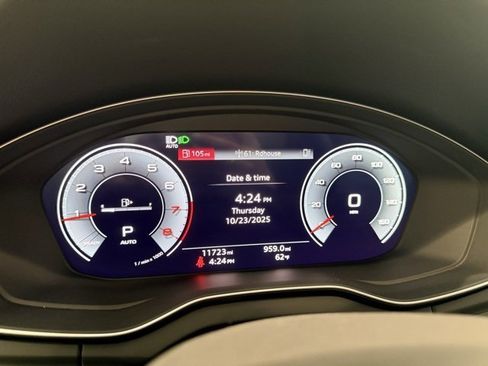 Used 2024 Audi Q5 2.0T Premium w/ Summer of Audi Package image 34