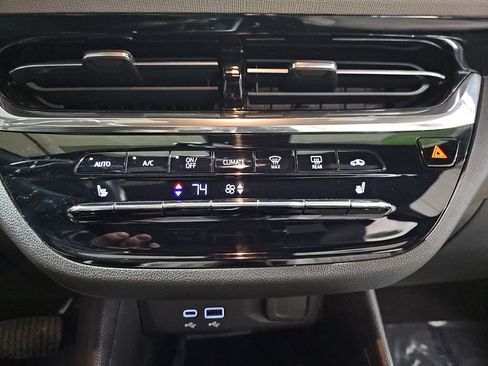 Certified 2024 Buick Envista Avenir image 26