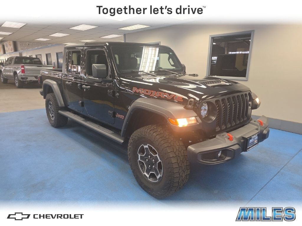 Used 2023 Jeep Gladiator Mojave w/ Cold Weather Group AWD/4WD image 1