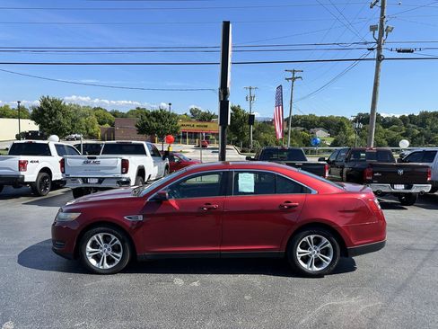 Used 2013 Ford Taurus SEL FWD image 1