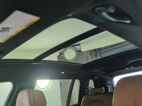 New 2026 BMW X7 M60i image 12