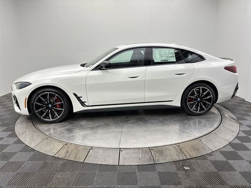 New 2026 BMW 430i xDrive w/ M Sport Package image 16