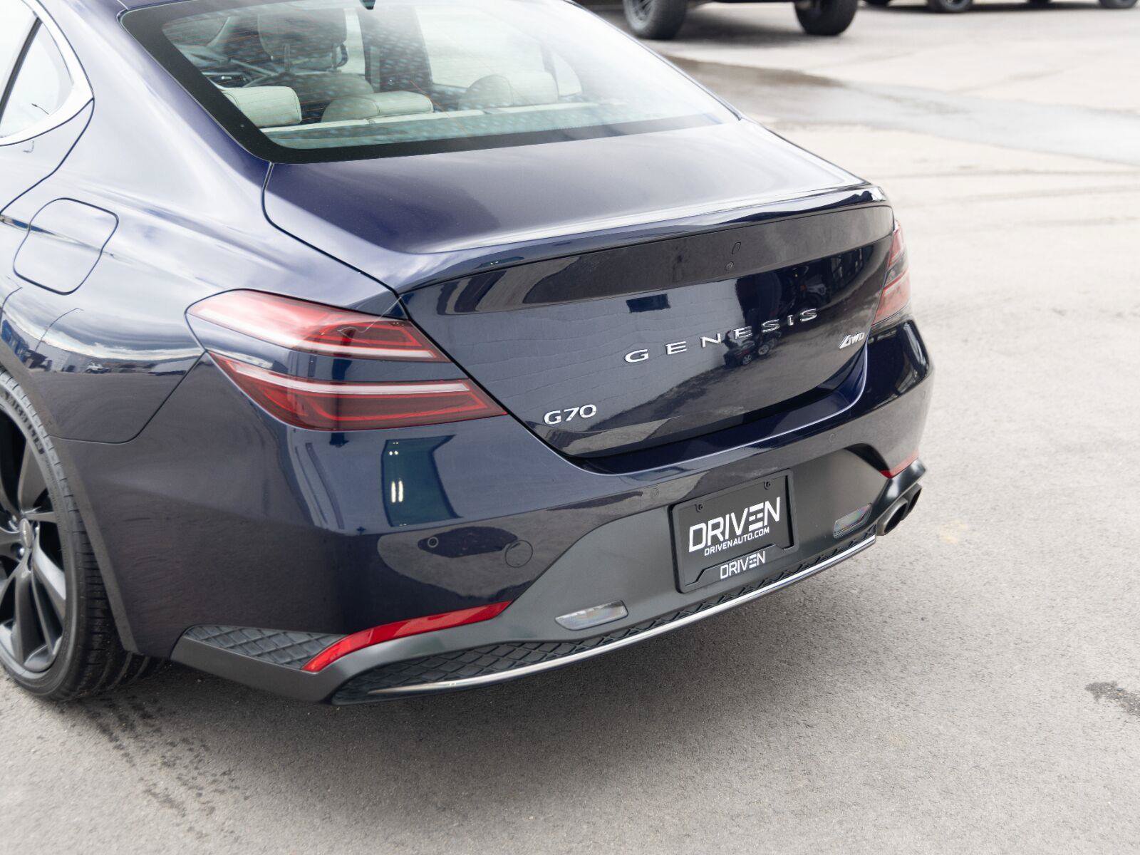 Used 2023 Genesis G70 2.0T w/ Sport Prestige Package AWD/4WD image 8