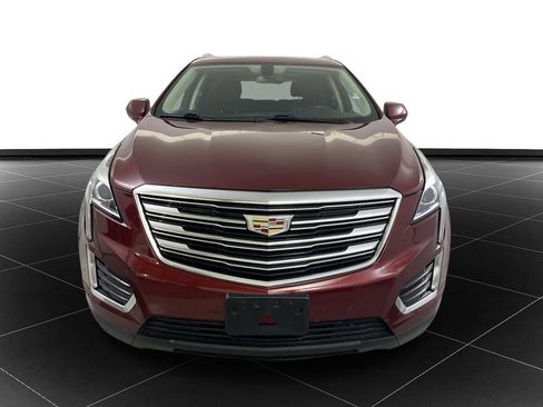 Used 2018 Cadillac XT5 Luxury image 8