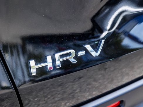 Used 2024 Honda HR-V Sport image 9