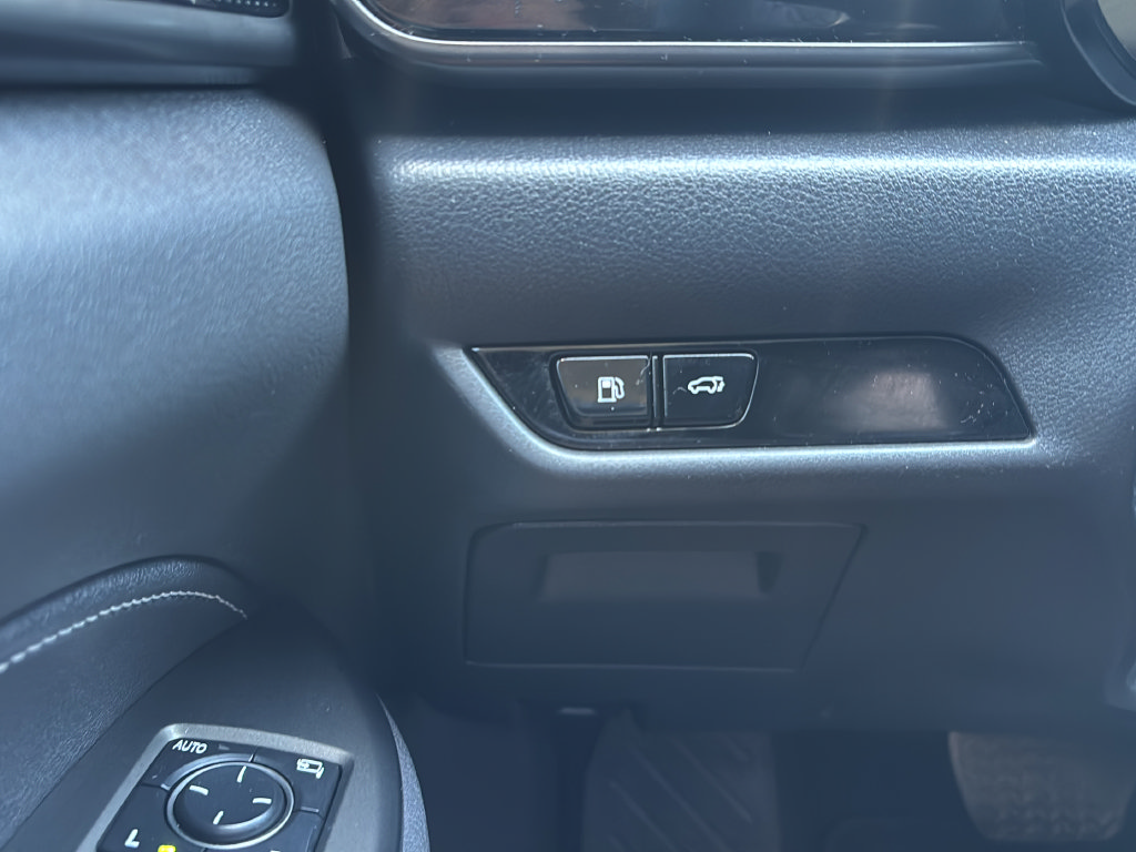 Used 2026 Lexus NX 350 AWD w/ Cold Area Package image 21