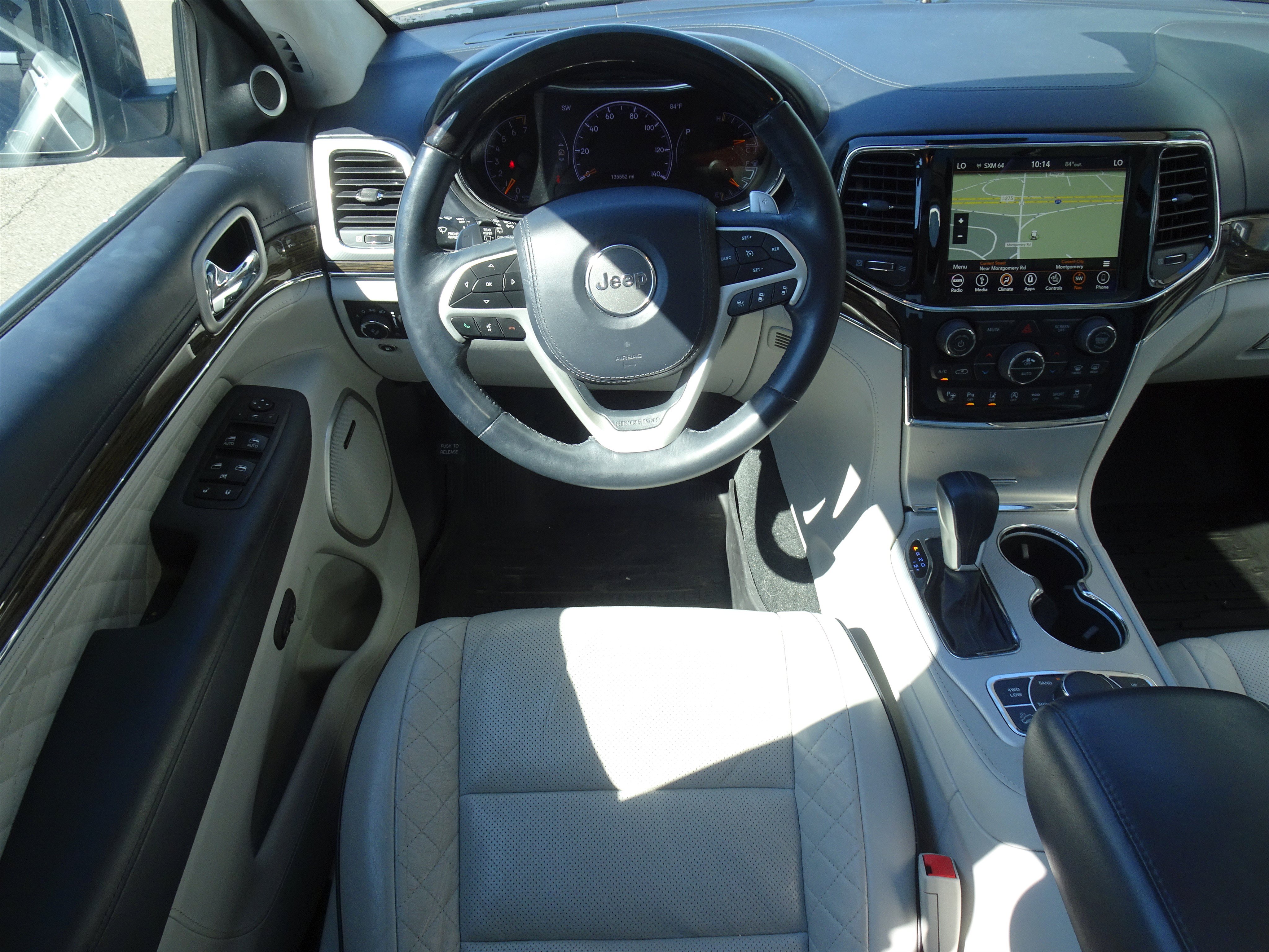 Used 2019 Jeep Grand Cherokee Summit AWD/4WD image 15