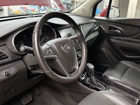 Used 2019 Buick Encore Preferred image 35