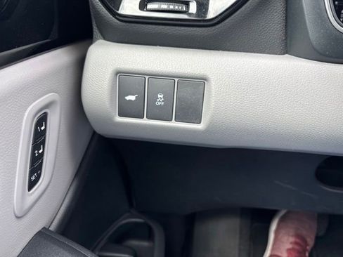 Used 2024 Honda Pilot EX-L image 13