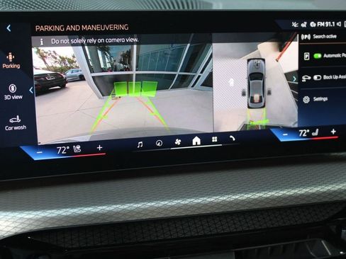 New 2026 BMW 330i Sedan w/ M Sport Package image 26