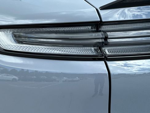 Certified 2024 Porsche Cayenne Turbo GT AWD/4WD image 39