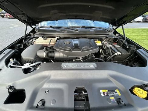 Used 2023 Jeep Wagoneer Series III w/ Convenience Group I AWD/4WD image 14