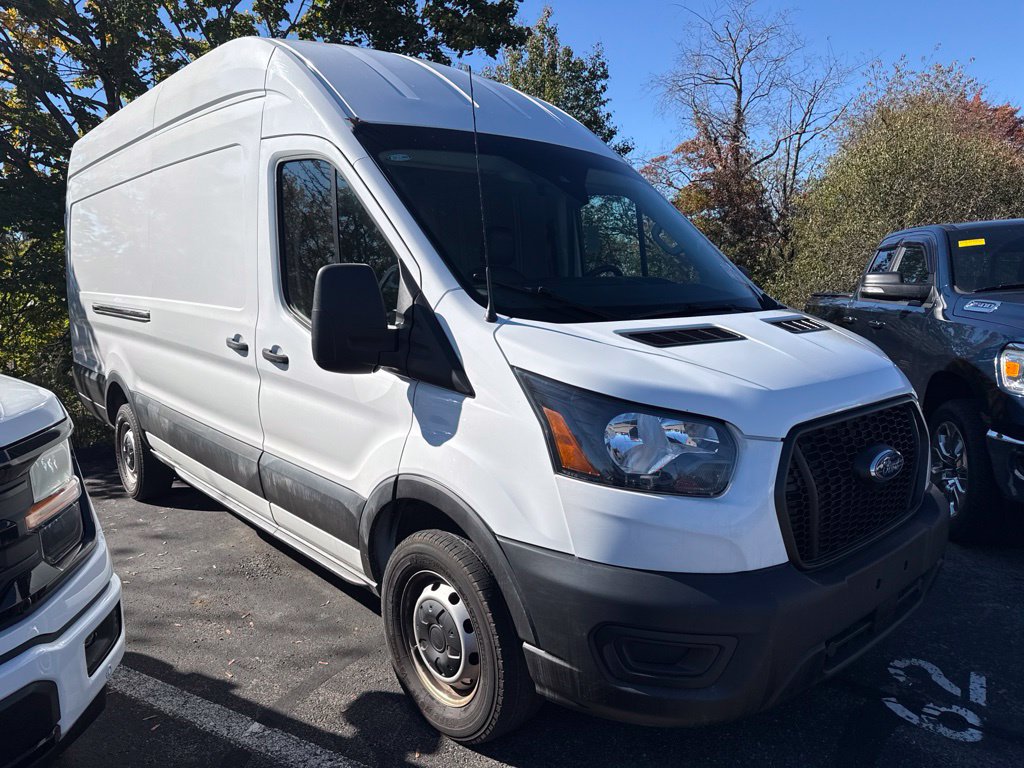 Used 2023 Ford Transit 250 148 High Roof Extended RWD image 4