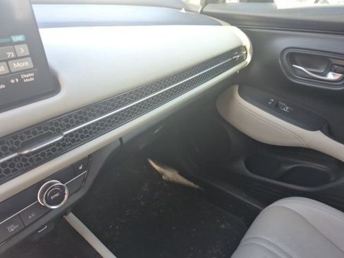 Used 2024 Honda HR-V EX-L image 25