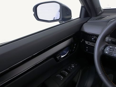 Used 2024 Honda CR-V Sport Touring image 18